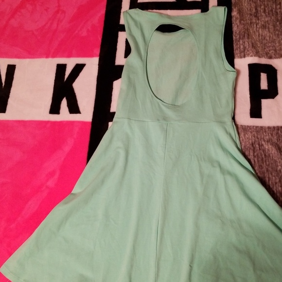 Victorias secret pink dress - Picture 4 of 4